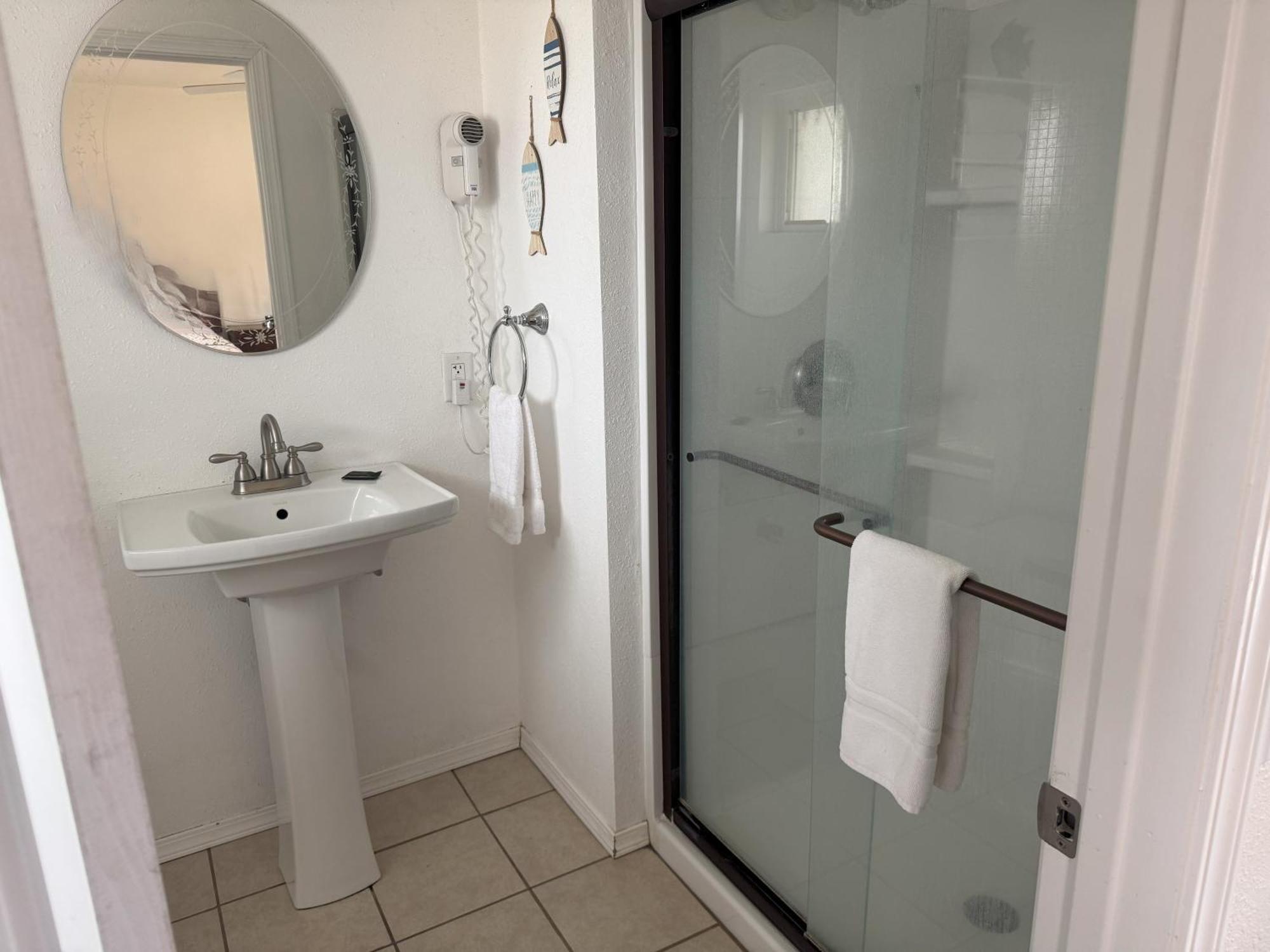 Lakeshore Lodge Wofford Heights Екстер'єр фото